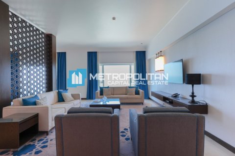 Квартира с 3 спальнями в Аль Мокаттам, Вьетнам №5735 6