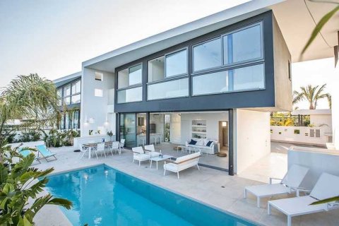 3 chambres House à Paralimni, Cyprus No. 82669 1