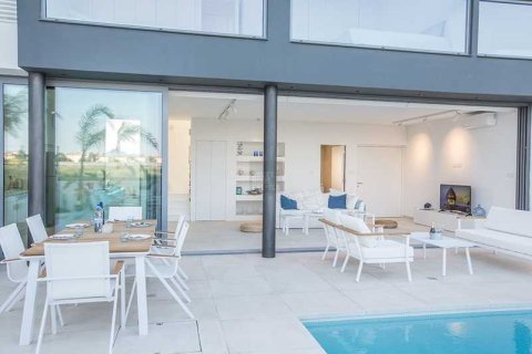 3 chambres House à Paralimni, Cyprus No. 82669 15