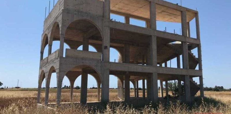 5 bedrooms Villa in Ayia Napa, Cyprus No. 31315