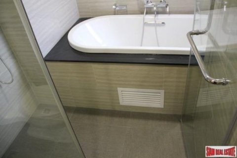 2 bedrooms Apartment in Bangkok, Thailand No. 96829 10