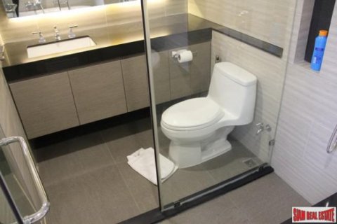 2 bedrooms Apartment in Bangkok, Thailand No. 96829 11