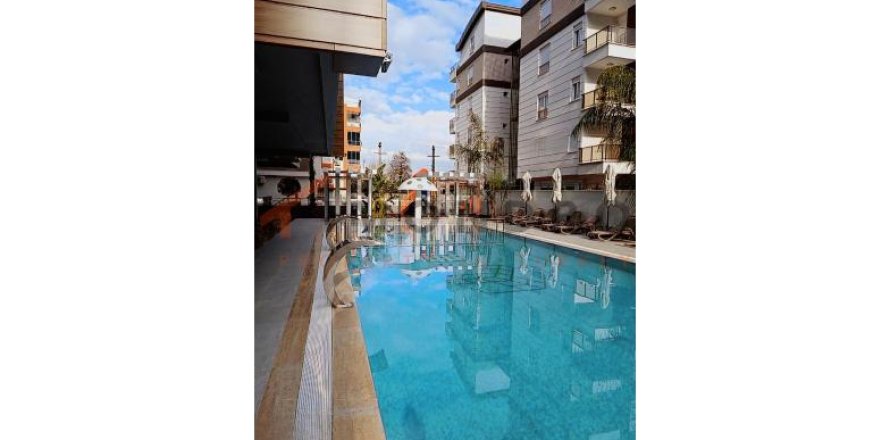 3 bedrooms Apartment in Konyaalti, Turkey No. 116253