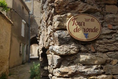 3 chambres House à Caussiniojouls, France No. 69451 2