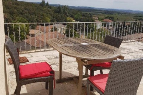 3 chambres House à Caussiniojouls, France No. 69451 5