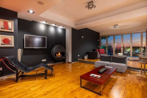 6 bedrooms Villa in Limassol, Cyprus No. 101662 7