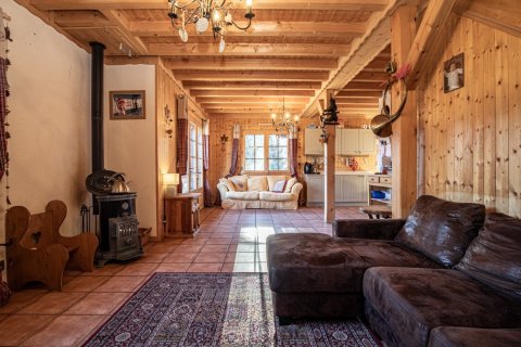 Дом с 5 спальнями в Ла Кот-д'Арбро, Франция №100233 11