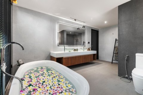 3 bedrooms Villa in Rawai, Thailand No. 97422 17