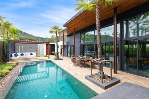 3 bedrooms Villa in Rawai, Thailand No. 97422 1