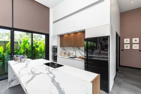 3 bedrooms Villa in Rawai, Thailand No. 97422 9