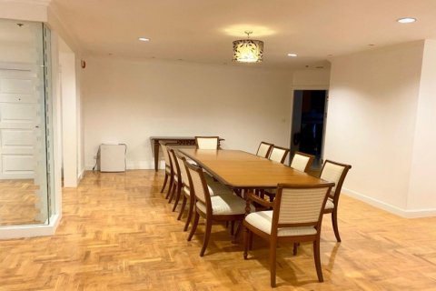 3 dormitorios House en Bangkok, Thailand No. 97164 10