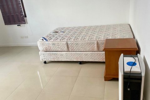 3 dormitorios House en Bangkok, Thailand No. 97164 9
