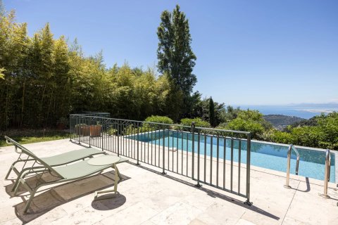 4 bedrooms Villa in Villefranche-sur-Mer, France No. 68941 2
