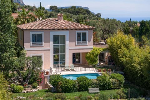 4 bedrooms Villa in Villefranche-sur-Mer, France No. 68941 1