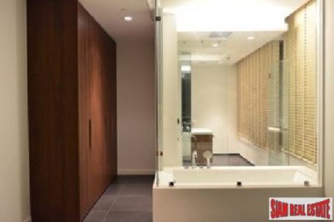 2 bedrooms Apartment in Bangkok, Thailand No. 95728 3