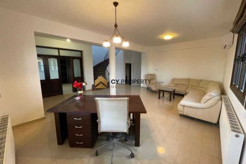 5 bedrooms House in Aradippou, Cyprus No. 31461 5