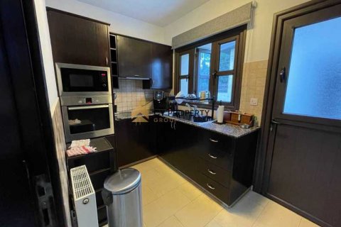 5 bedrooms House in Aradippou, Cyprus No. 31461 8