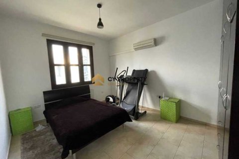 5 bedrooms House in Aradippou, Cyprus No. 31461 16