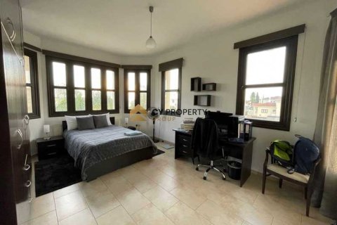 5 bedrooms House in Aradippou, Cyprus No. 31461 15