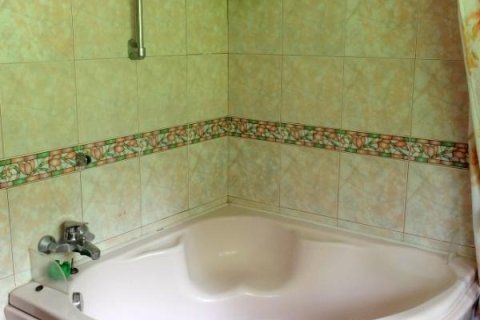 2 bedrooms House in Chiang Mai, Thailand No. 97633 3