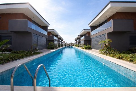 3 bedrooms Villa in Manavgat, Turkey No. 124260