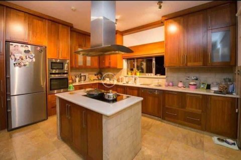 5 dormitorios House en Agios Athanasios, Cyprus No. 29796 6