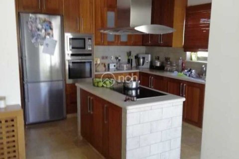 5 dormitorios House en Agios Athanasios, Cyprus No. 29796 5