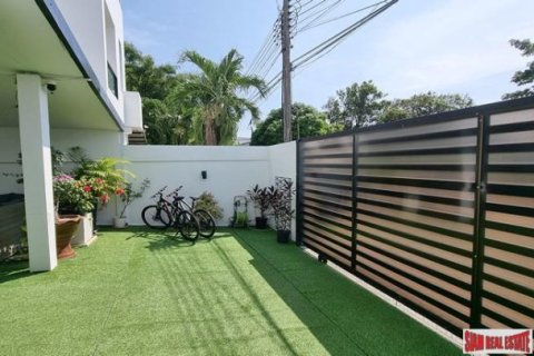 3 bedrooms Villa in Rawai, Thailand No. 98118 6