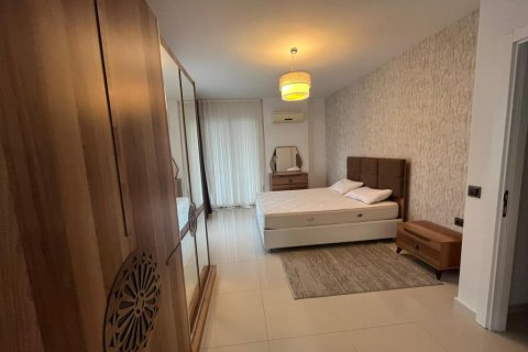 4 rooms Apartment in Tri Phuong, Vietnam No. 22051 3