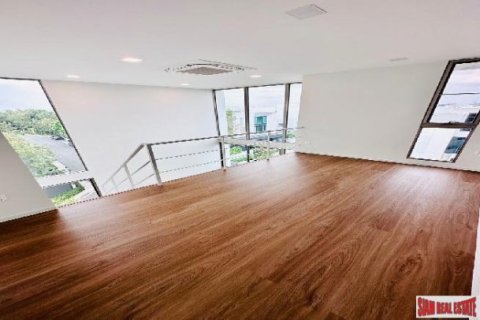 Дом с 3 спальнями в Суан Луанг, Таиланд №96297 4