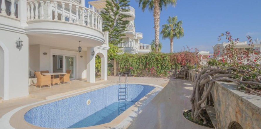 5 rooms Villa in Konakli, Turkey No. 17694