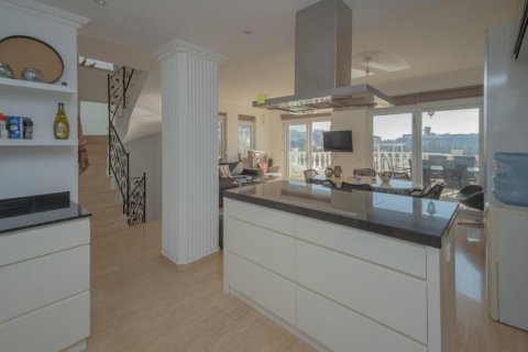 Вилла с 5 комнатами в Nong Ha, Вьетнам №17694 7