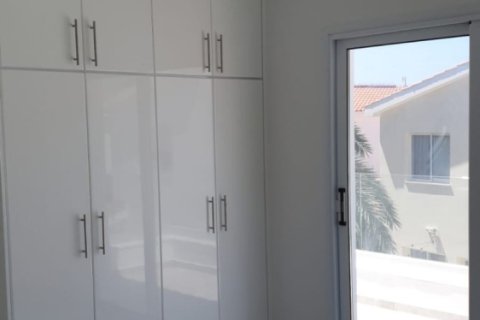 Дом с 3 спальнями в Пафос, Кипр №37096 9