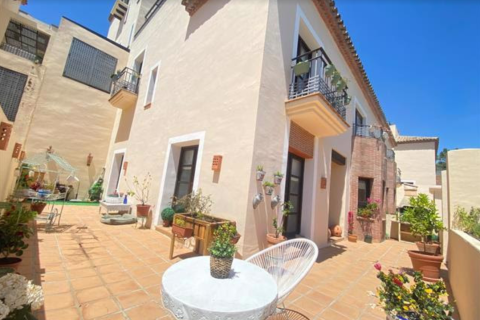 4 bedrooms Properties in Cat Trinh, Vietnam No. 27629 1