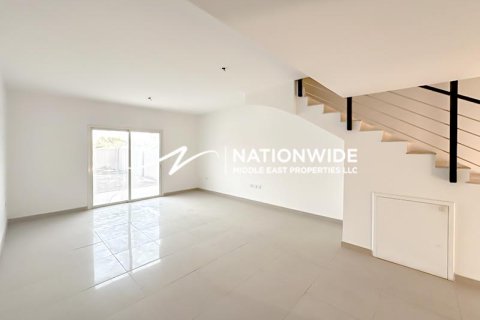 3 bedrooms Villa in Binh Duong, Vietnam No. 92843 5