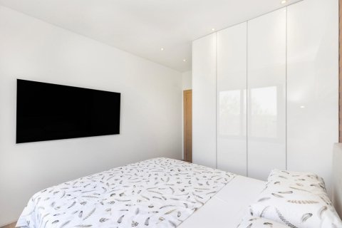 2 dormitorios Penthouse en Tan Binh, Vietnam No. 83756 12