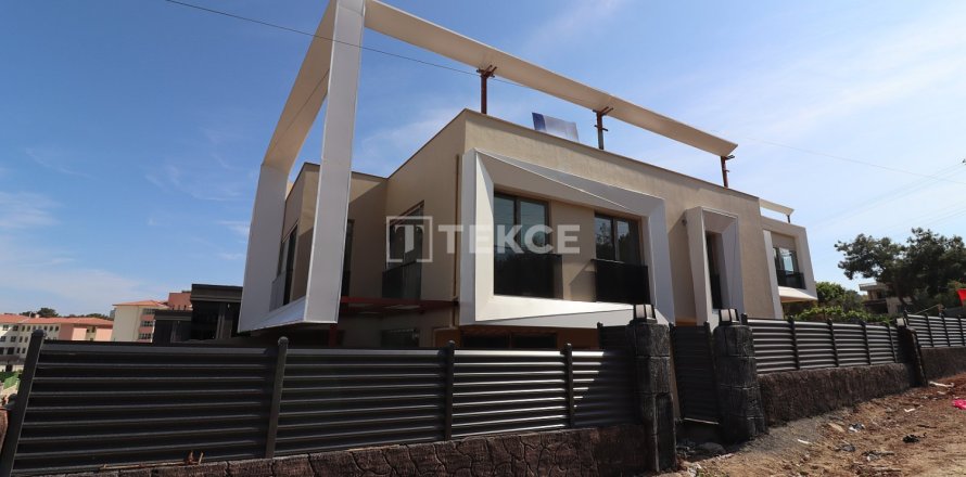 6 dormitorios Villa en Mezitli, Turkey No. 20714