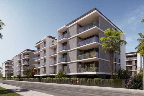 3 bedrooms Apartment in Limassol, Cyprus No. 77491 4