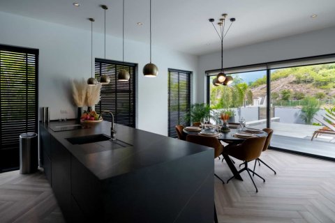 Вилла с 3 спальнями в Хуа Хин, Таиланд №204 11