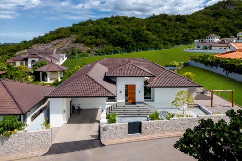 Вилла с 3 спальнями в Хуа Хин, Таиланд №204 4