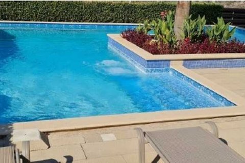 5 chambres House à Agios Athanasios, Cyprus No. 66125 4