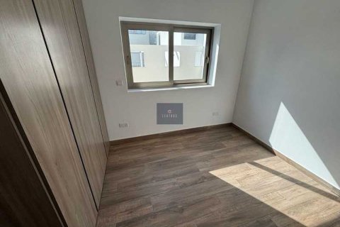 3 bedrooms Apartment in Germasogeia, Cyprus No. 104077 11