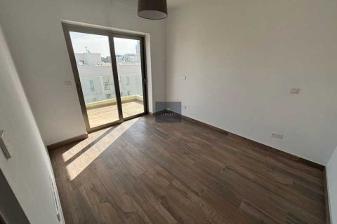 3 bedrooms Apartment in Germasogeia, Cyprus No. 104077 10