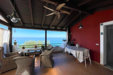 2 chambres Appartement à Corfu, Greece No. 107708 3