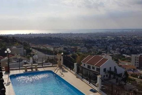 7 bedrooms Villa in Limassol, Cyprus No. 101344 2