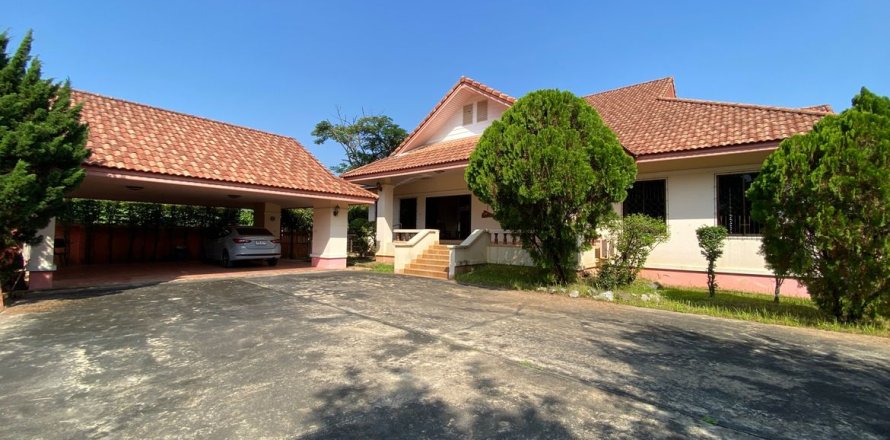 4 dormitorios House en Chiang Mai, Thailand No. 97528