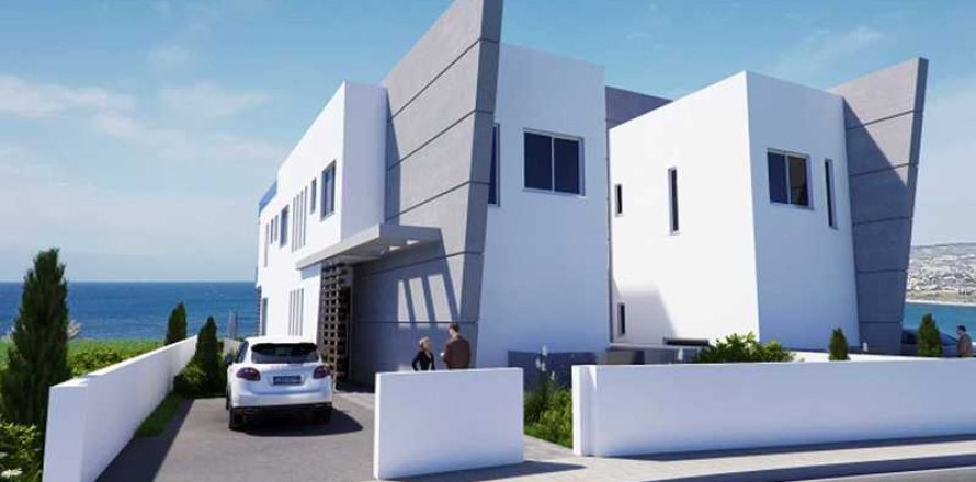 4 bedrooms Villa in Kissonerga, Cyprus No. 29111