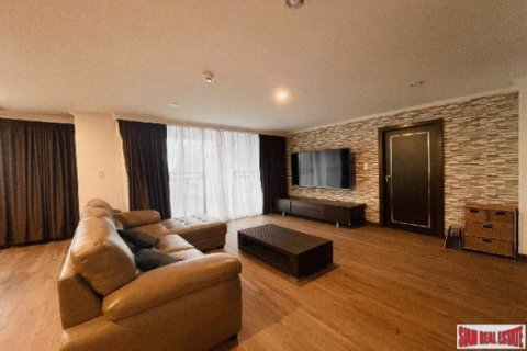 3 bedrooms Apartment in Bangkok, Thailand No. 98116 2