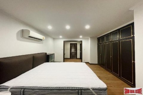 3 bedrooms Apartment in Bangkok, Thailand No. 98116 12