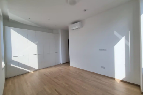 3 bedrooms Apartment in Limassol, Cyprus No. 34859 11